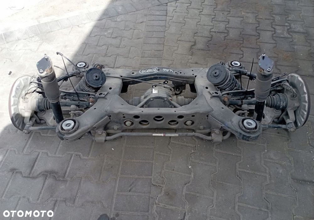 MERCEDES GLE W166 W292 3.0 CDI ZAWIESZENIE BELKA TYŁ TYLNE - 3