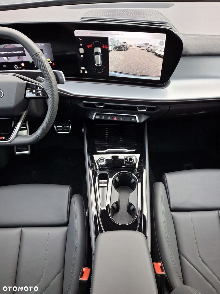 Audi Q3 Sportback - 22