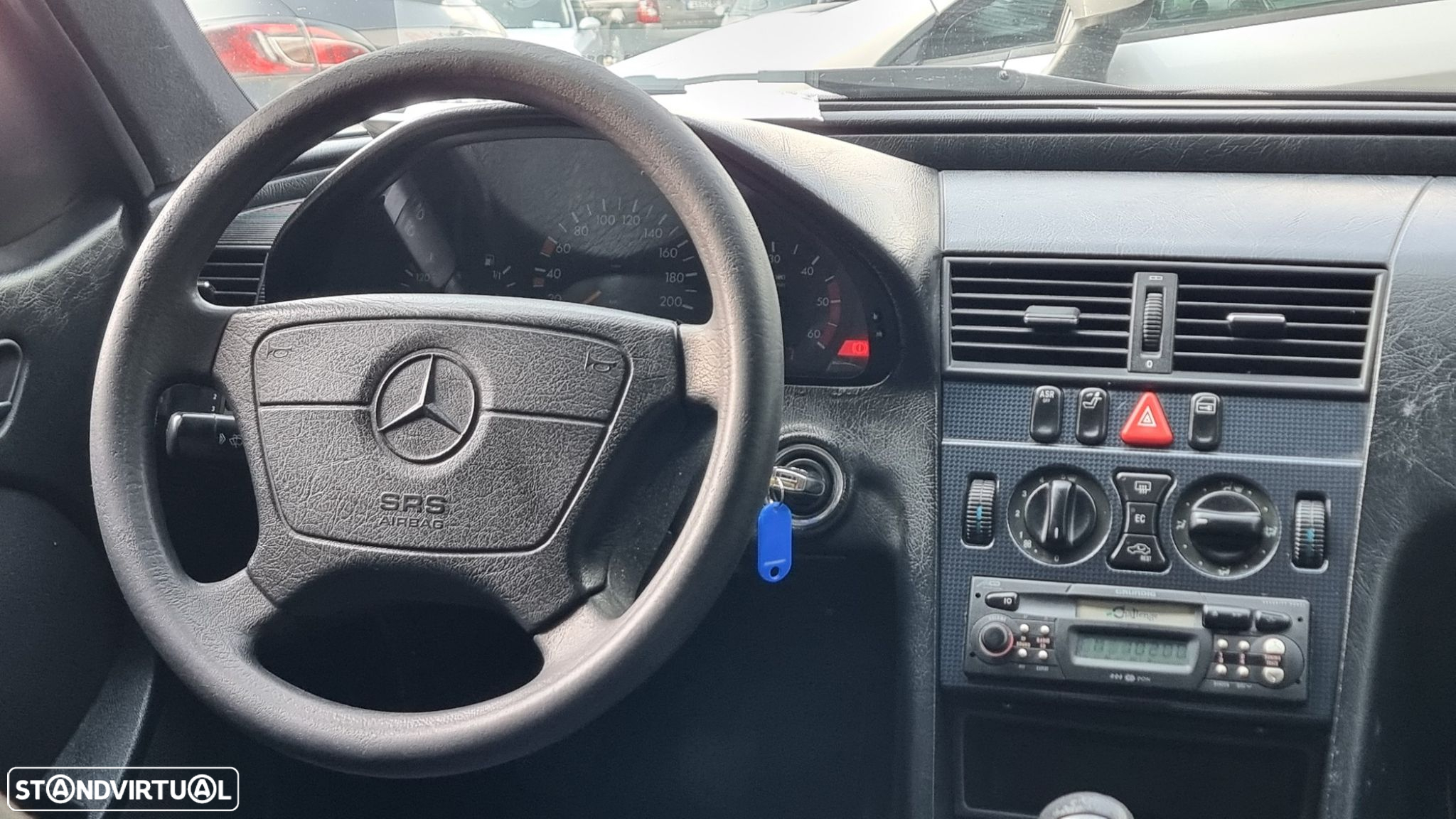 Mercedes-Benz C 220 CDI Classic - 23