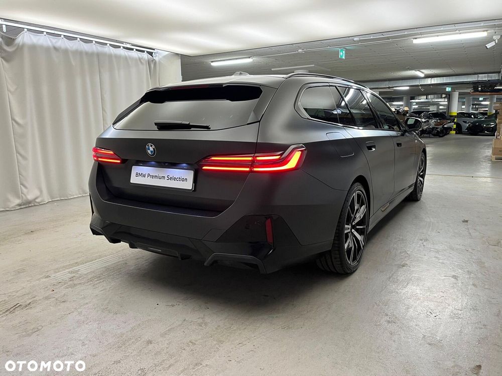 BMW Seria 5 520d xDrive mHEV M Sport - 12