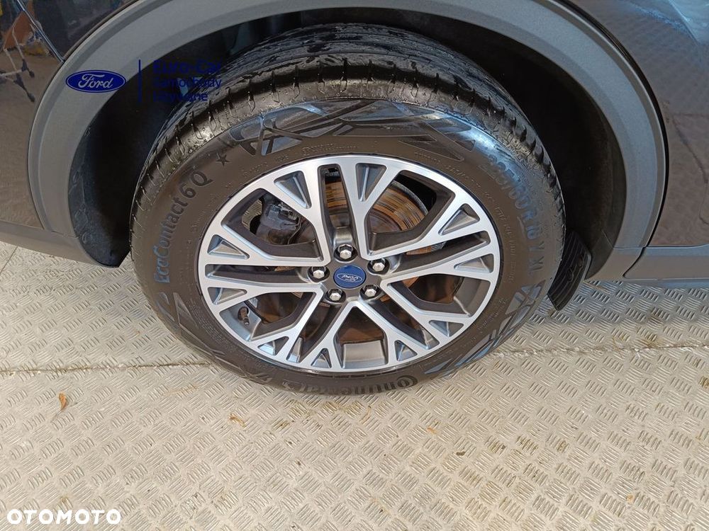 Ford Kuga 2.0 EcoBlue TITANIUM X - 36