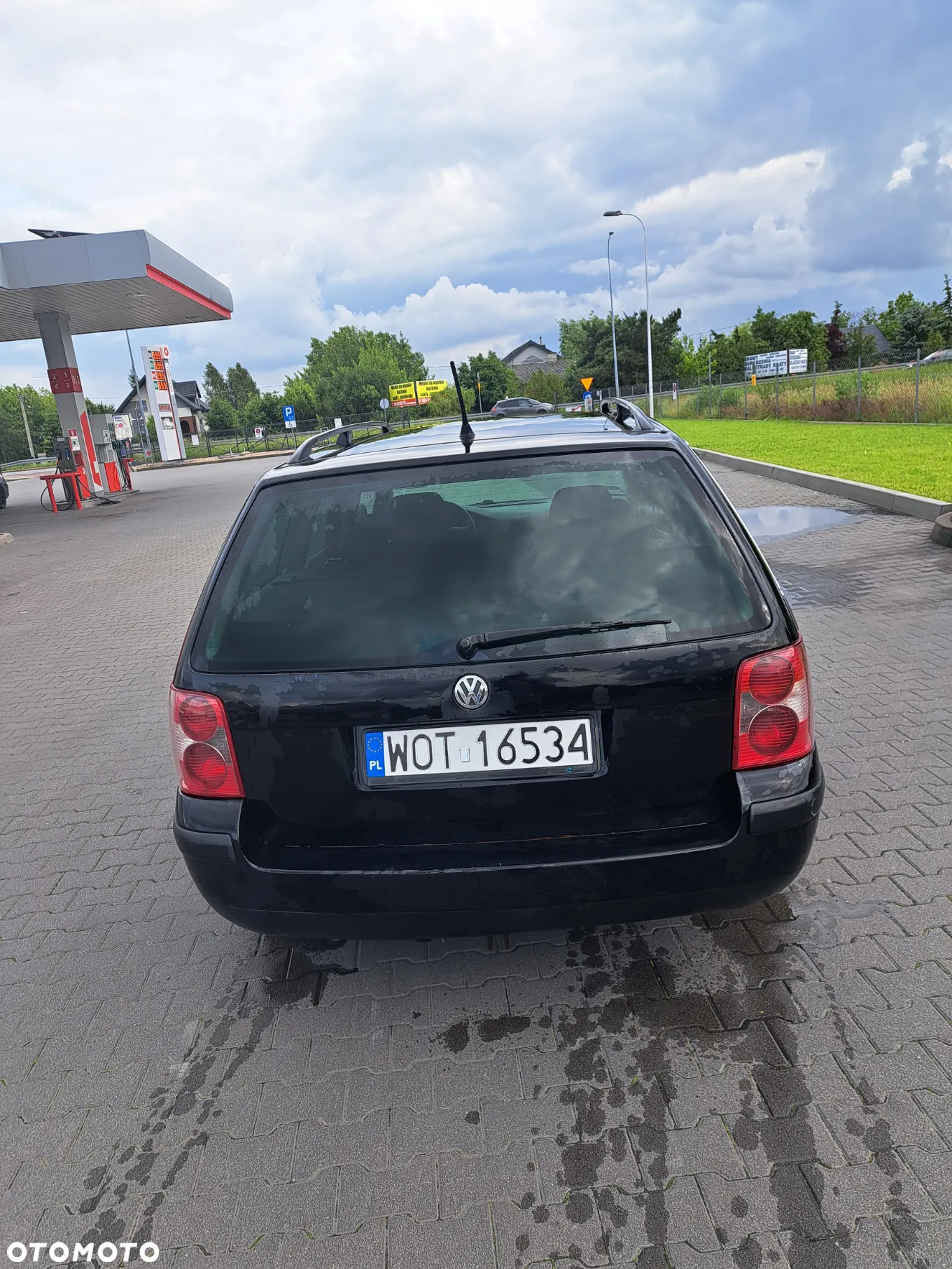 Volkswagen Passat - 4
