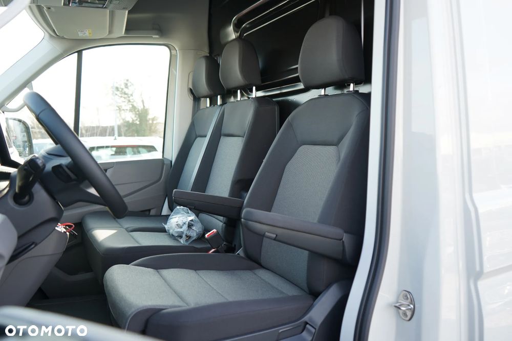 Volkswagen Crafter 35 - 18