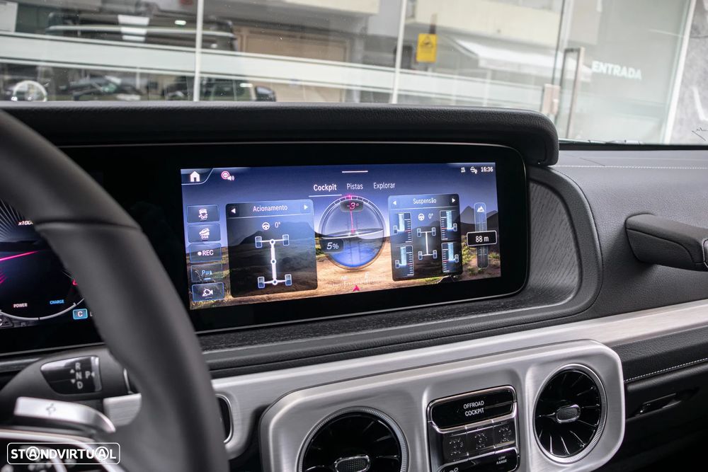 Mercedes-Benz G 450 d “Stronger Than The 1980s” - 26