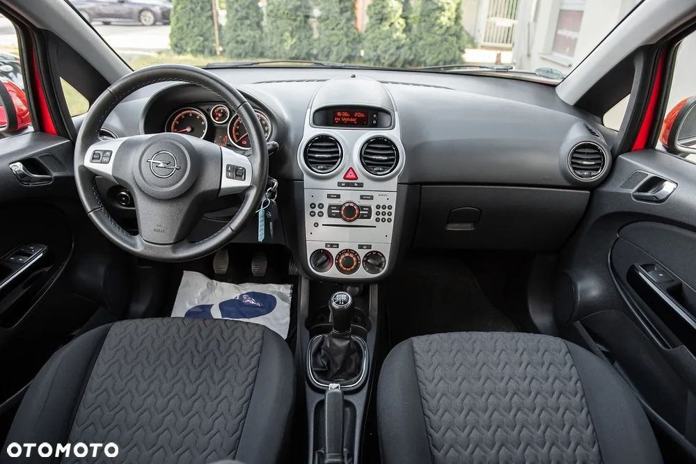 Opel Corsa - 24