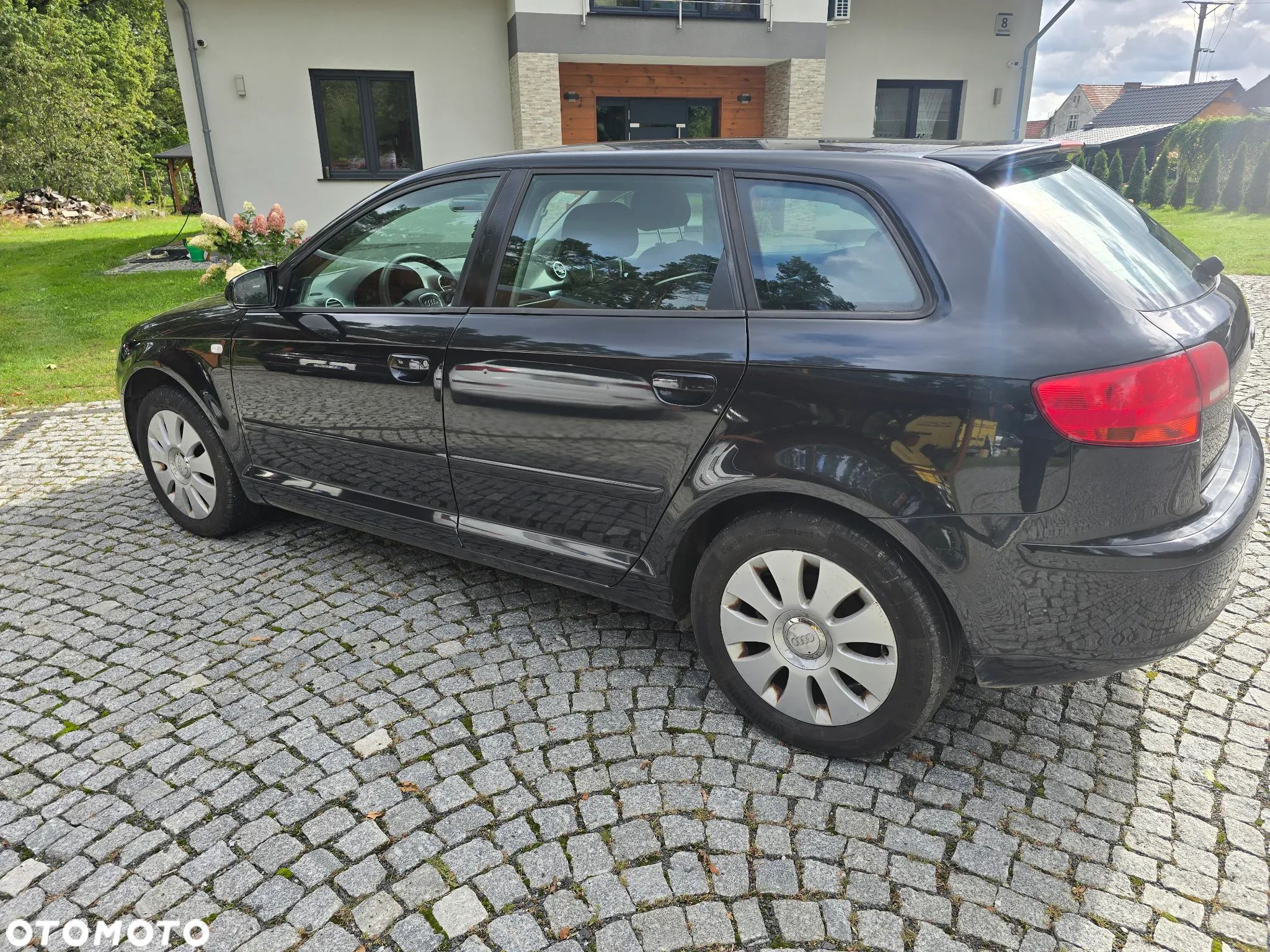 Audi A3 1.6 Attraction - 1