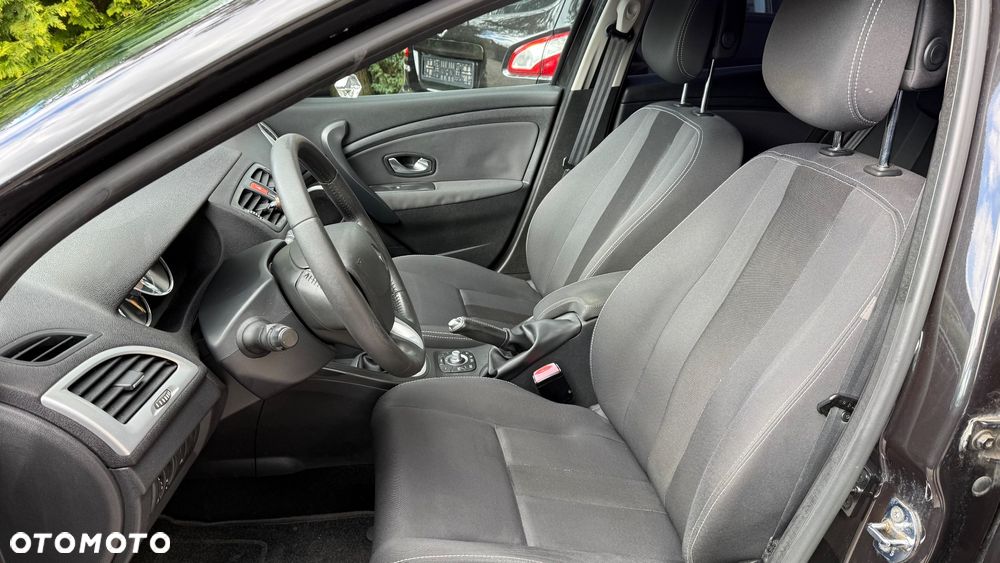 Renault Megane 1.6 16V 110 Paris - 22