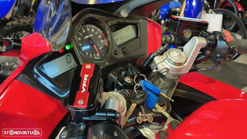 Honda VFR 800I - 14