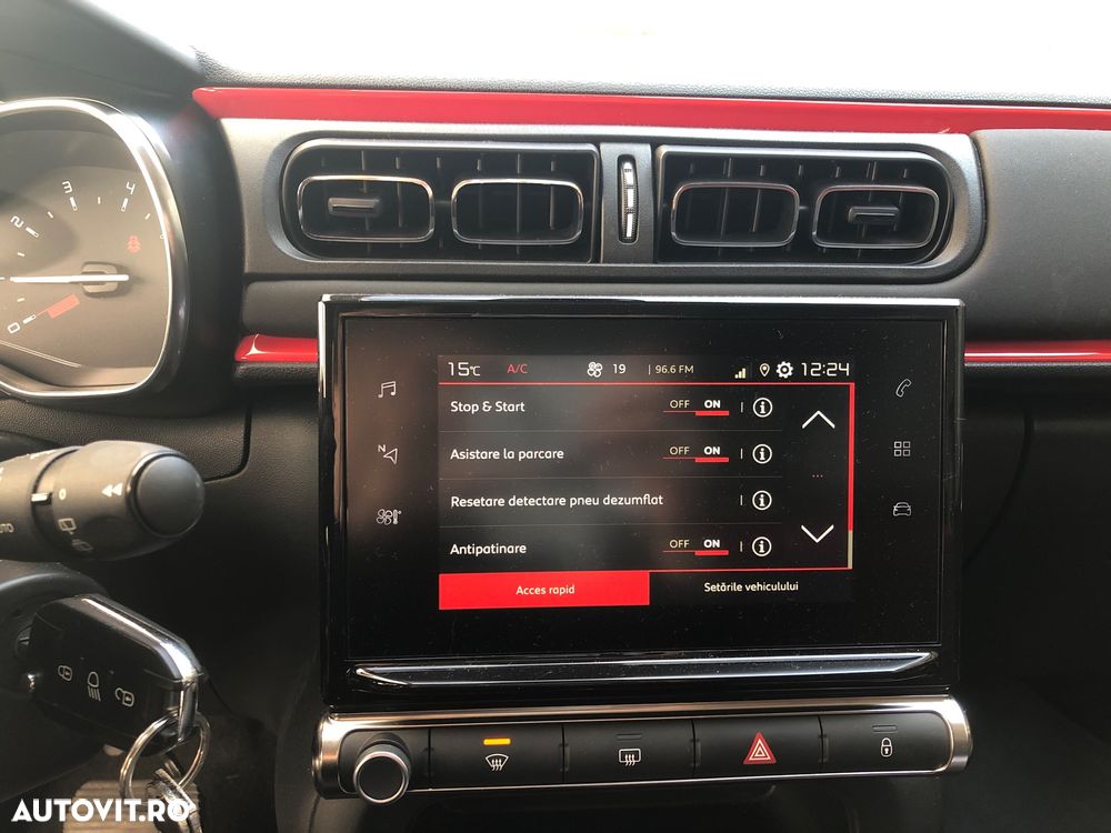 Citroën C3 1.2 PureTech 110 S&S EAT6 MAX - 3