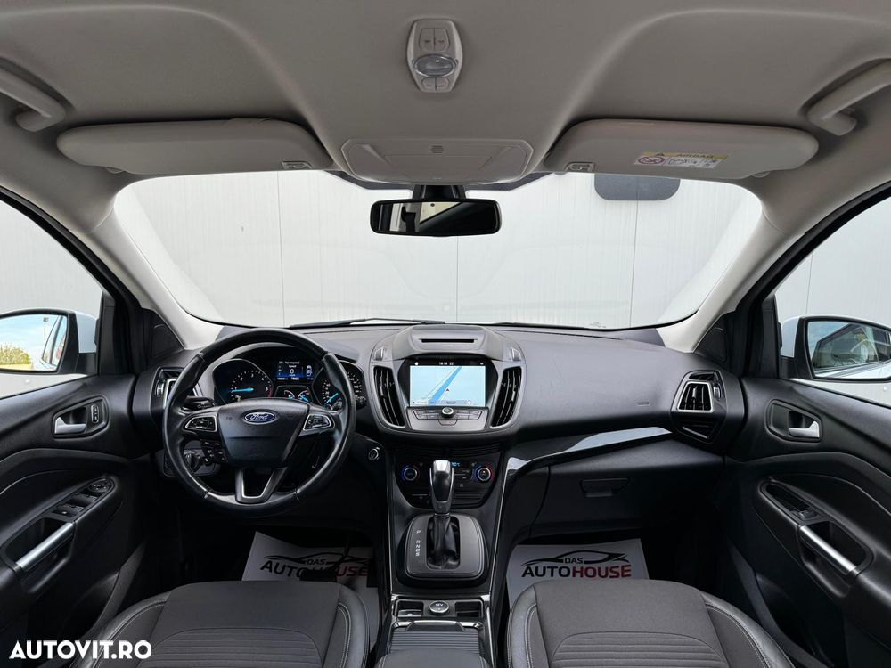 Ford Kuga - 4
