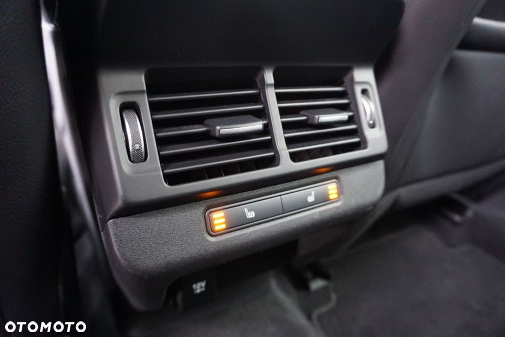 Land Rover Range Rover Evoque - 19