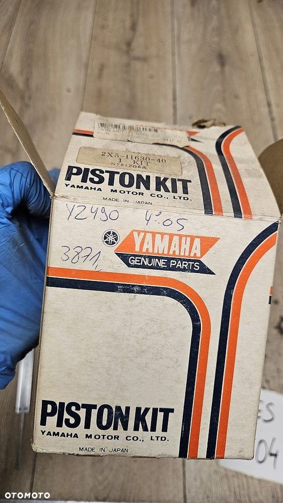 Tłok pierścienie sworzeń Yamaha YZ400  2X5-11630-40 - 11