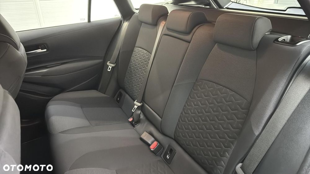 Toyota Corolla 1.8 Hybrid GPF Comfort - 18