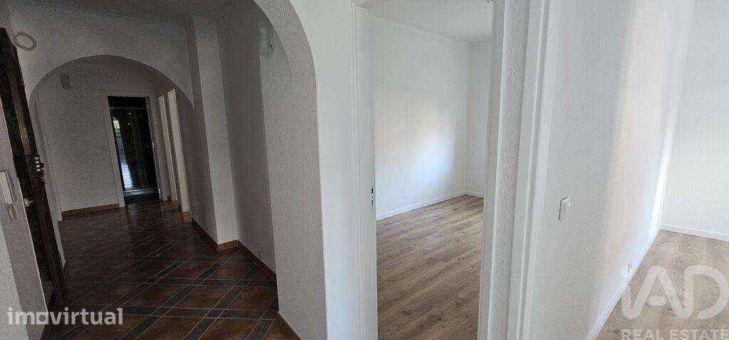 Apartamento T4 em Amora - Grande imagem: 4/20