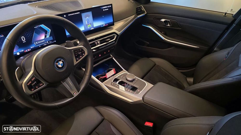 BMW 320 e Pack Desportivo M Auto - 41