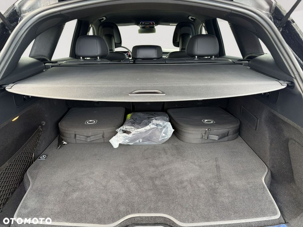 Mercedes-Benz GLC - 27