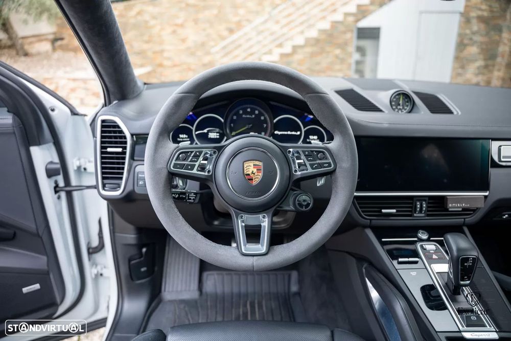 Porsche Cayenne Coupé Turbo S E-Hybrid - 57