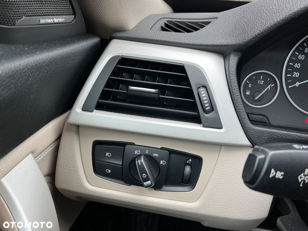 BMW 3GT 320i Advantage - 9