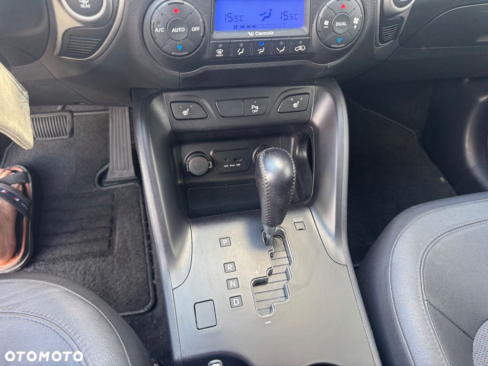 Hyundai ix35 2.0 4WD Automatik Premium - 11