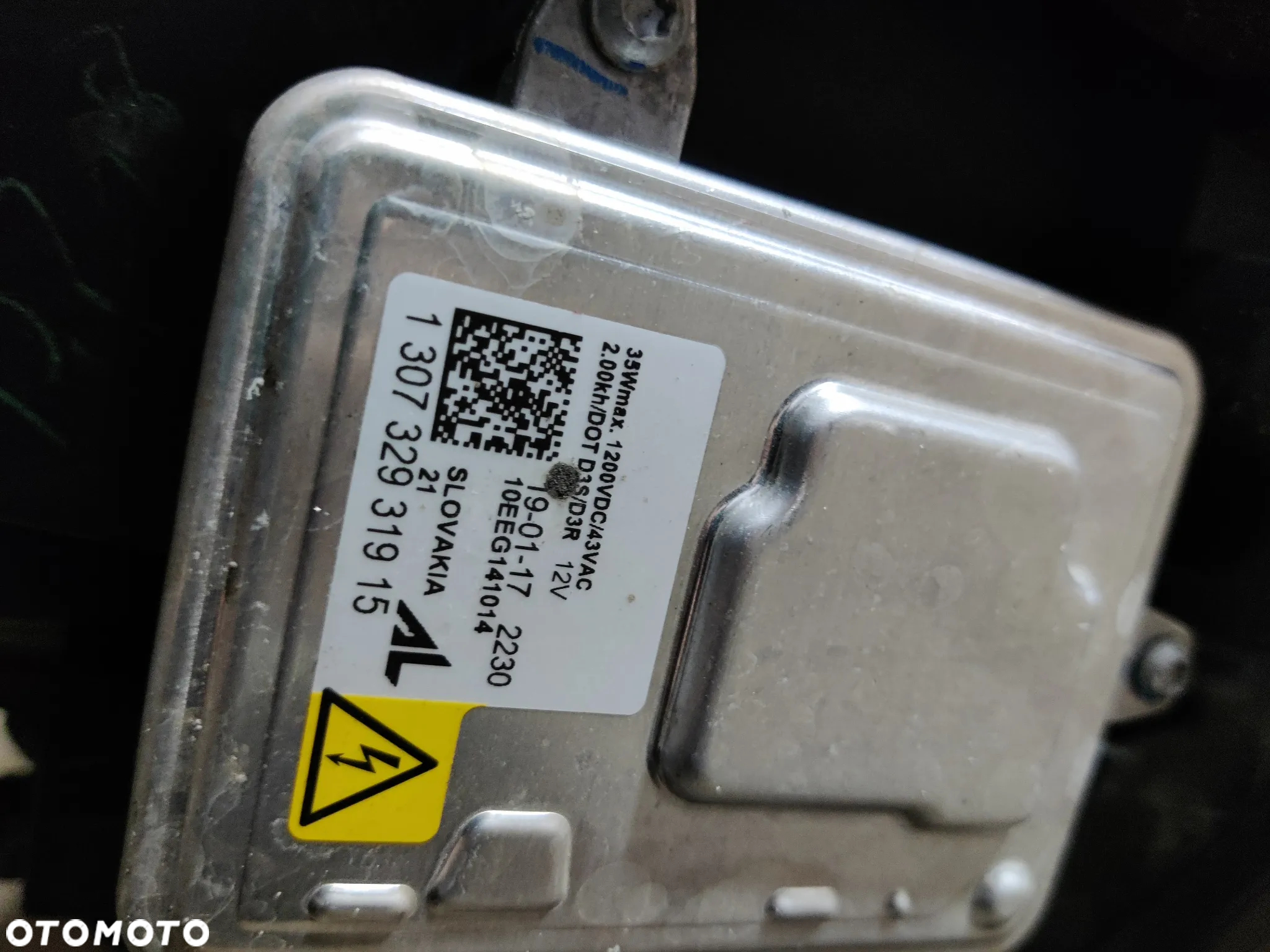 Chevrolet Camaro SS 2016 Lampa przednia Xenon lewa - 7