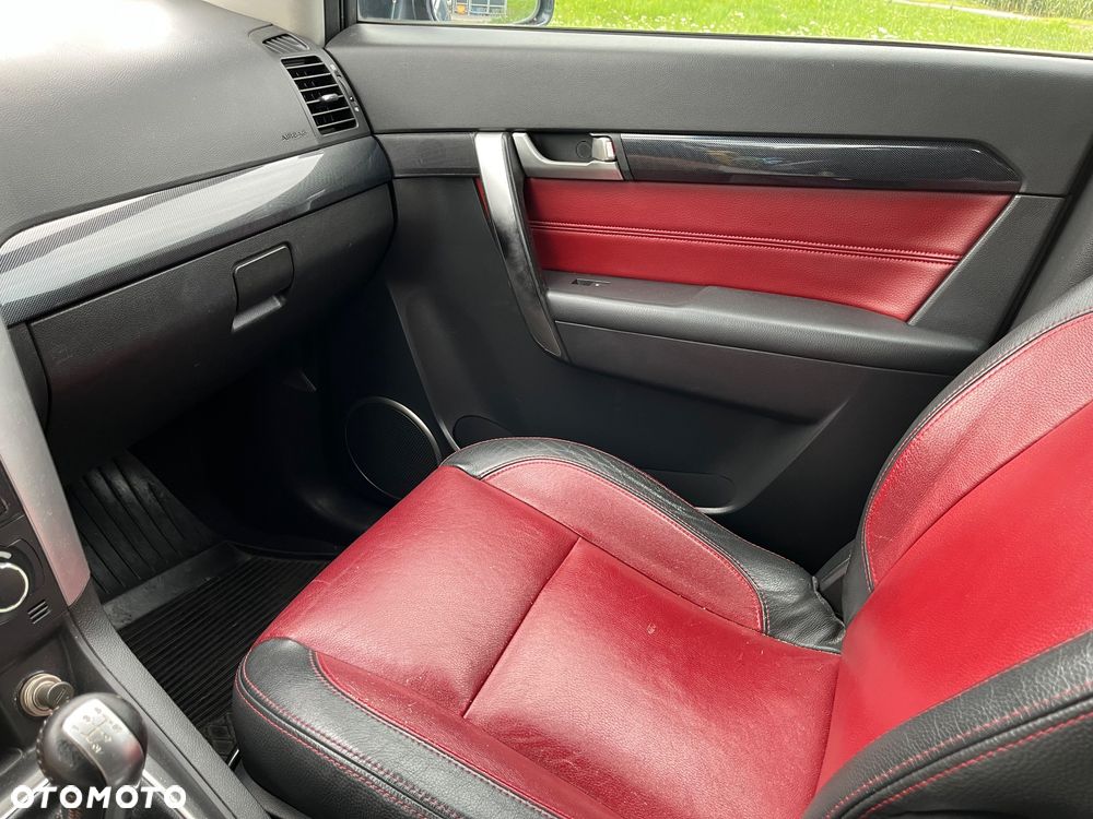 Chevrolet Captiva - 16