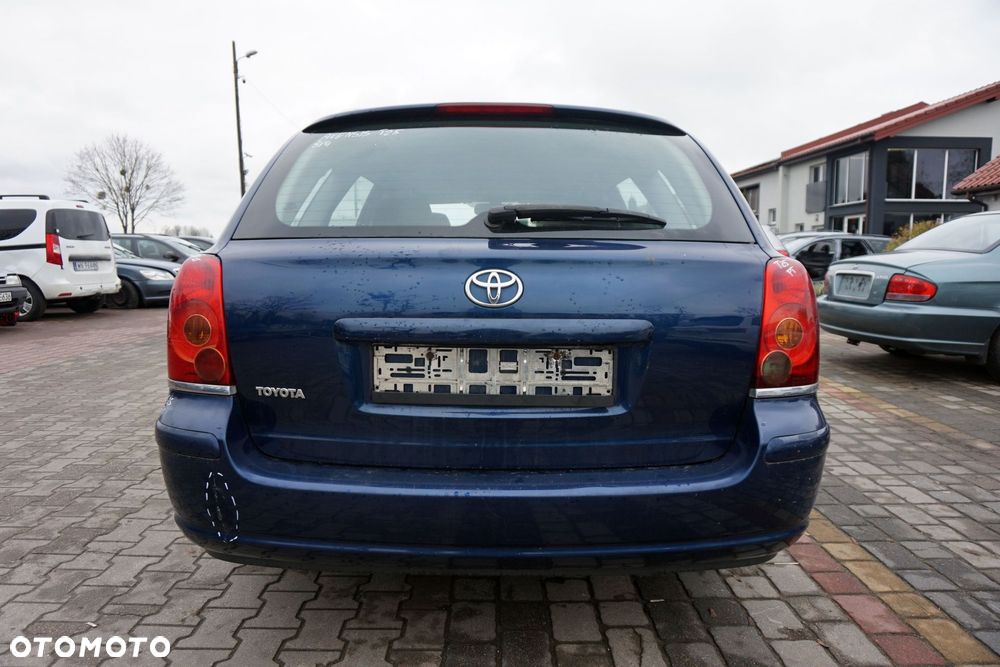 TOYOTA AVENSIS II T25 KOMBI 8P4 1.8 16V KM GRANATOWY na części - 4