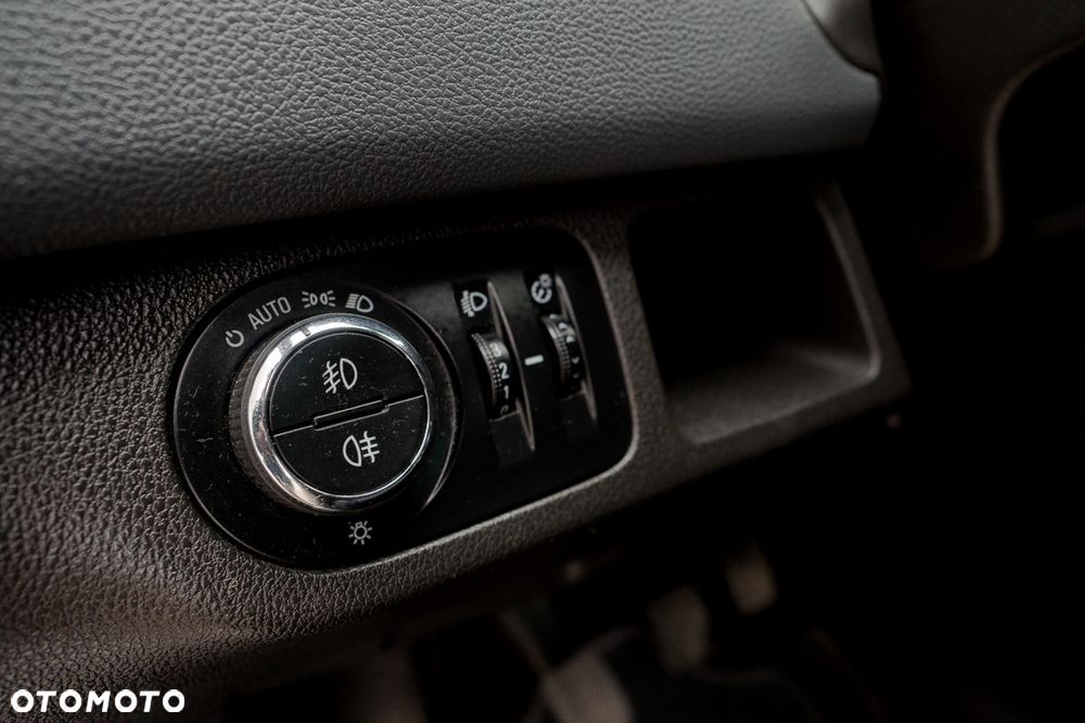 Opel Meriva 1.4 Innovation - 13