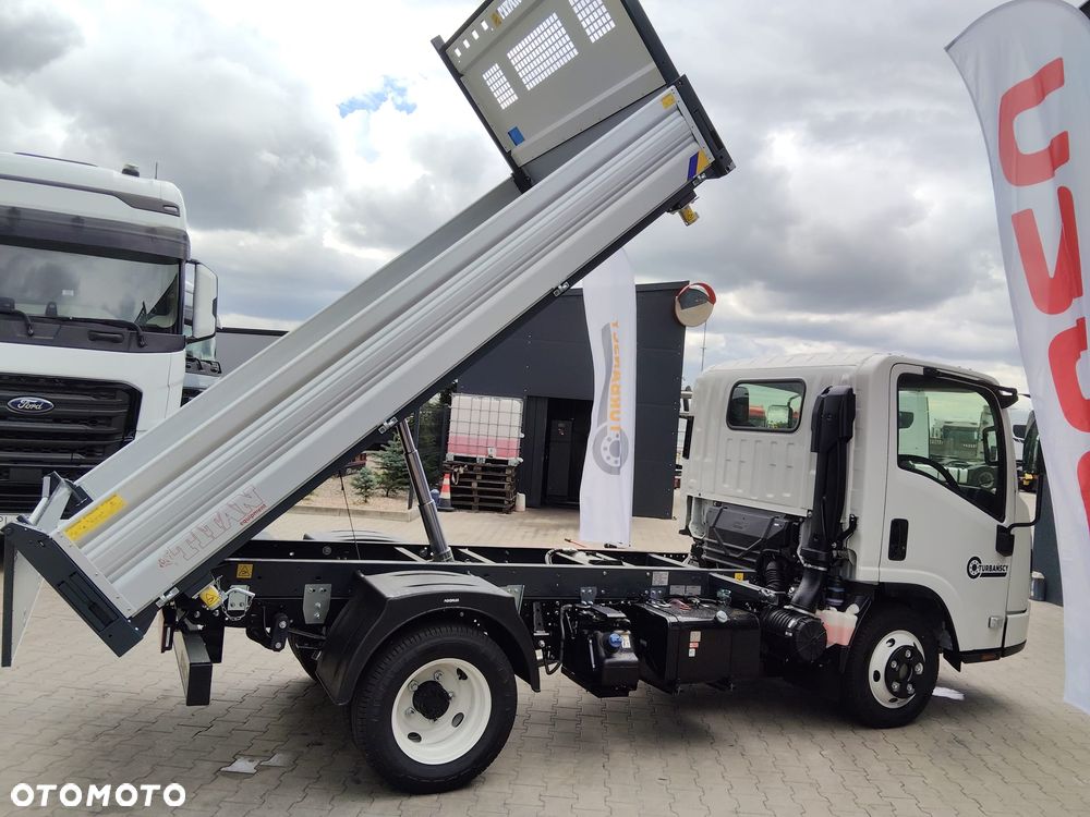 Isuzu M27 - 6