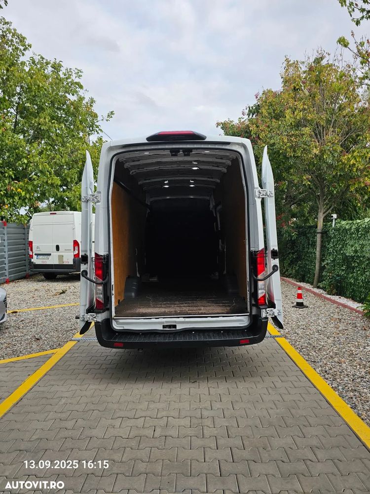 Ford Transit - 6