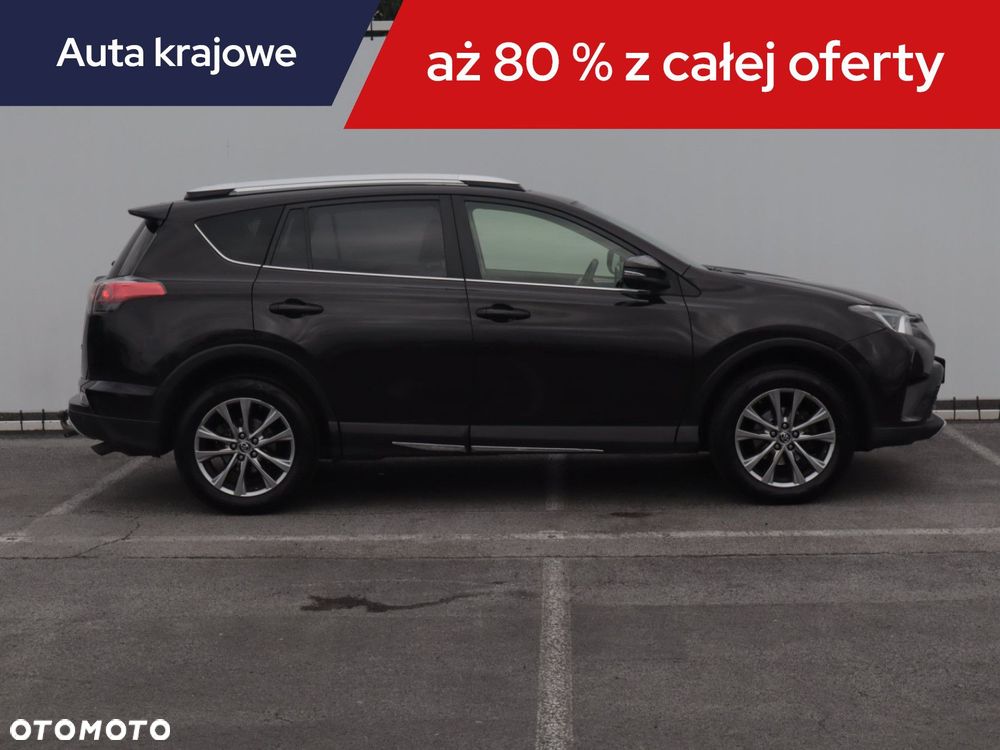 Toyota RAV4 - 8