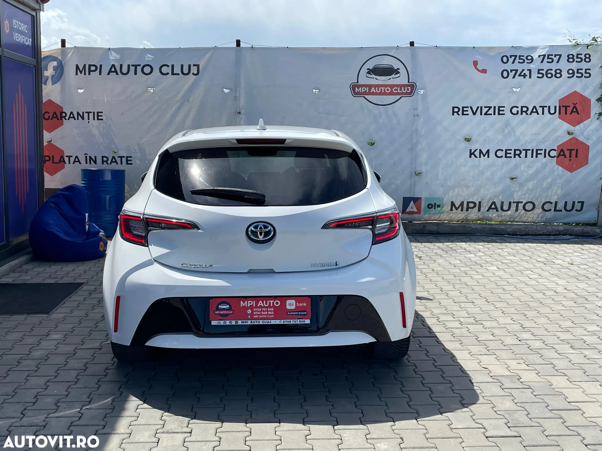 Toyota Corolla 1.8 Hybrid Comfort - 8