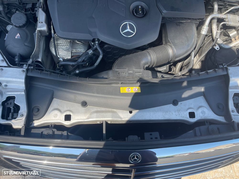 Mercedes-Benz E 220 d Exclusive - 3