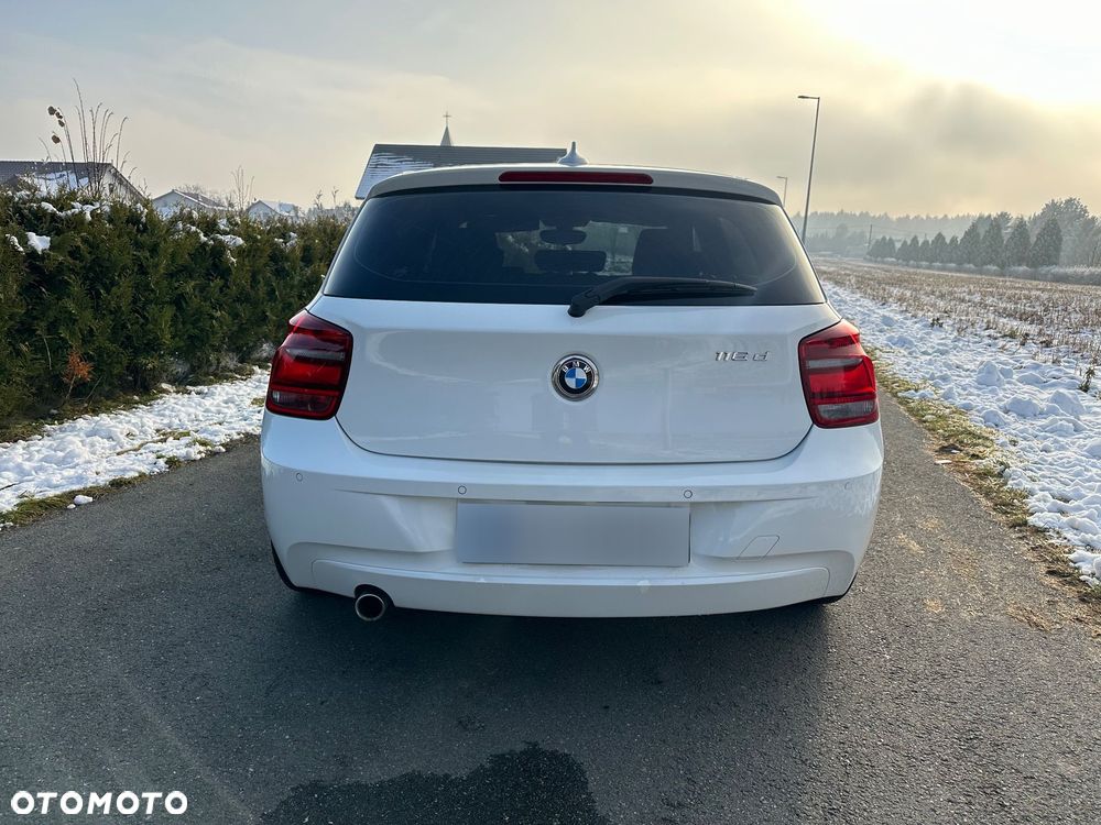 BMW Seria 1 116d Sport Line - 3