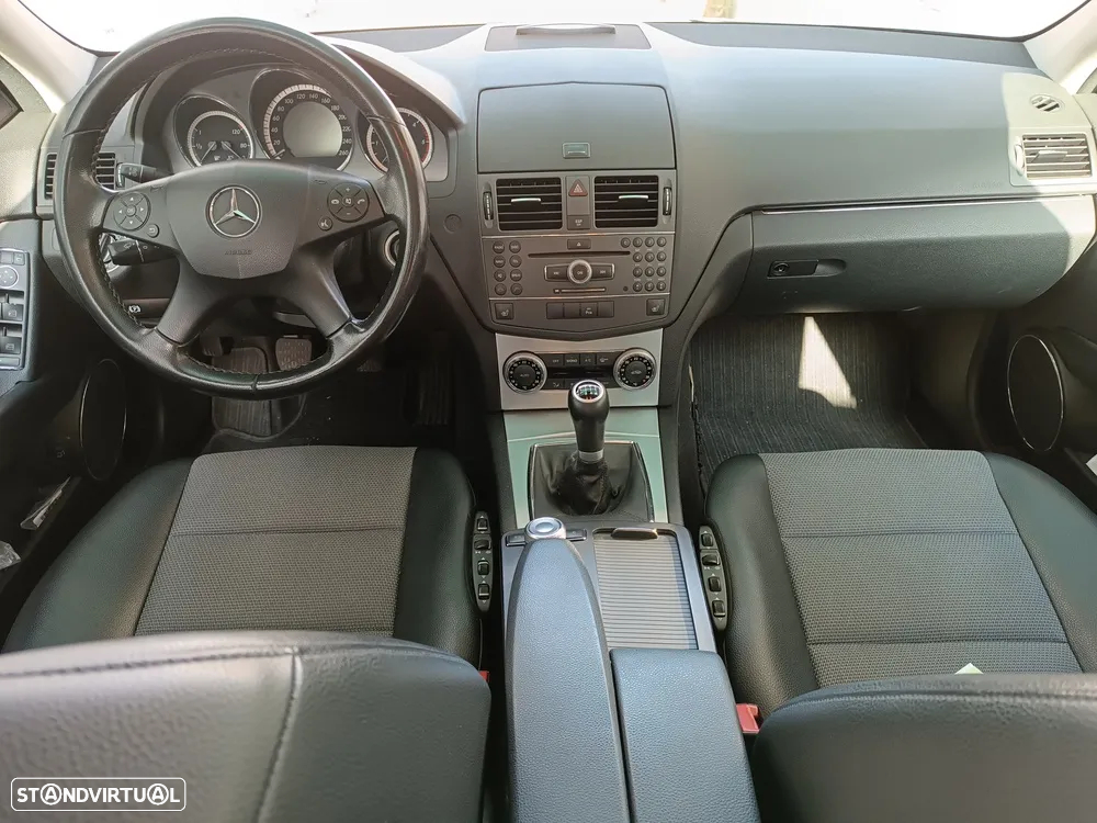 Mercedes-Benz C 220 CDi Avantgarde BlueEfficiency - 8