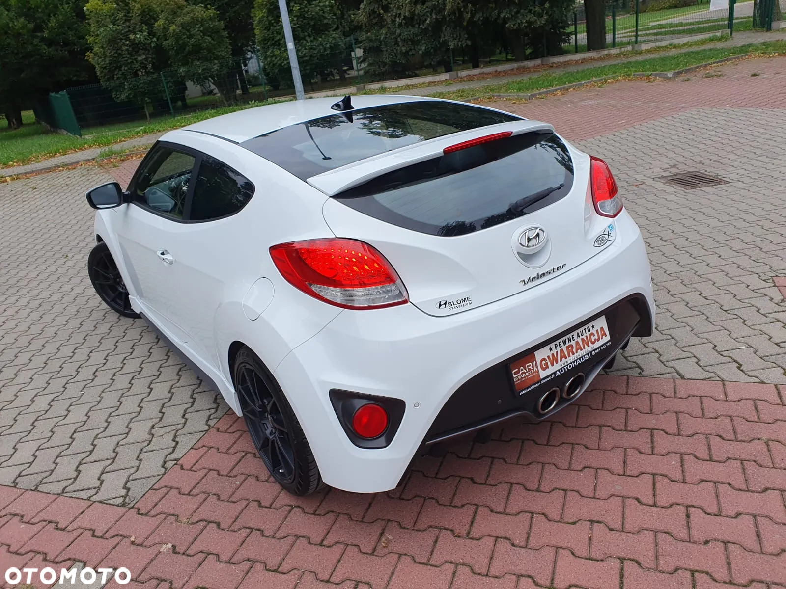 Hyundai Veloster 1.6 Turbo Premium - 22