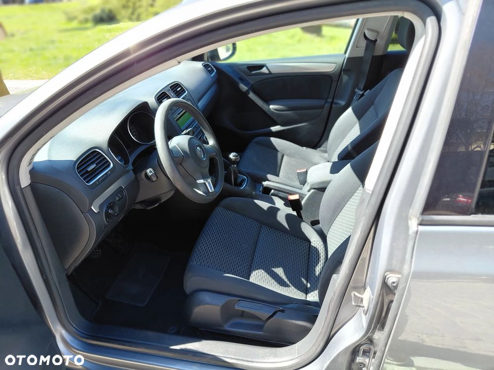 Volkswagen Golf 1.6 TDI Trendline - 8