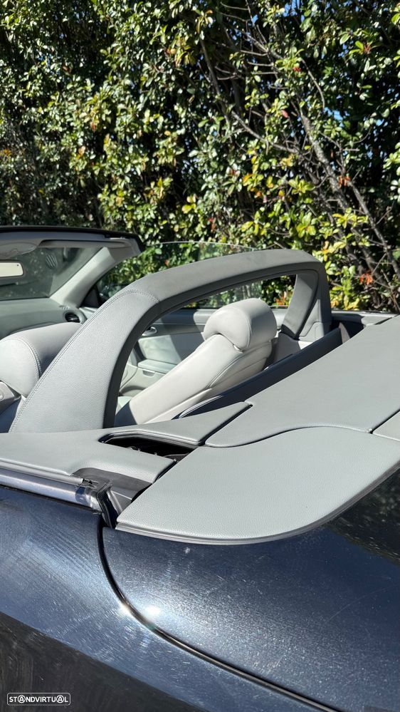 Mercedes-Benz SL 350 Auto - 25