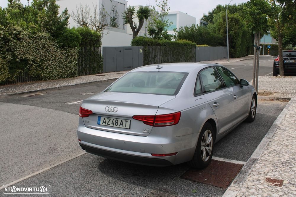 Audi A4 2.0 TDI ultra S tronic - 6