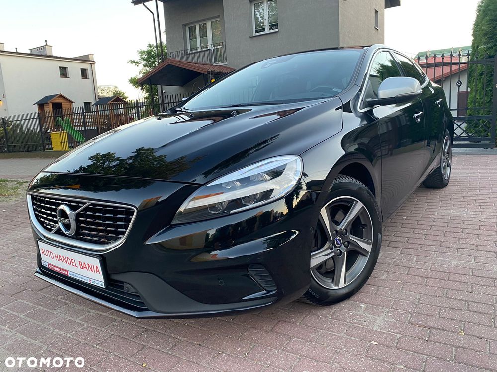 Volvo V40 D3 Geartronic RDesign - 34