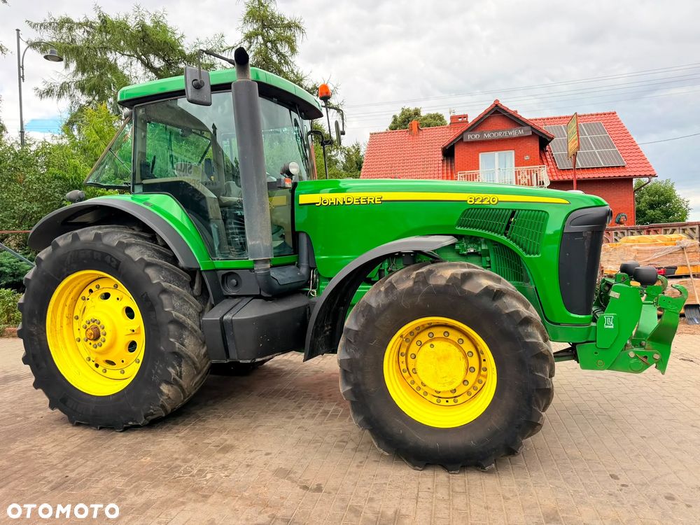 John Deere 8220 - 4
