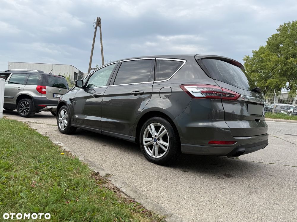 Ford S-Max 2.0 TDCi Titanium PowerShift - 2