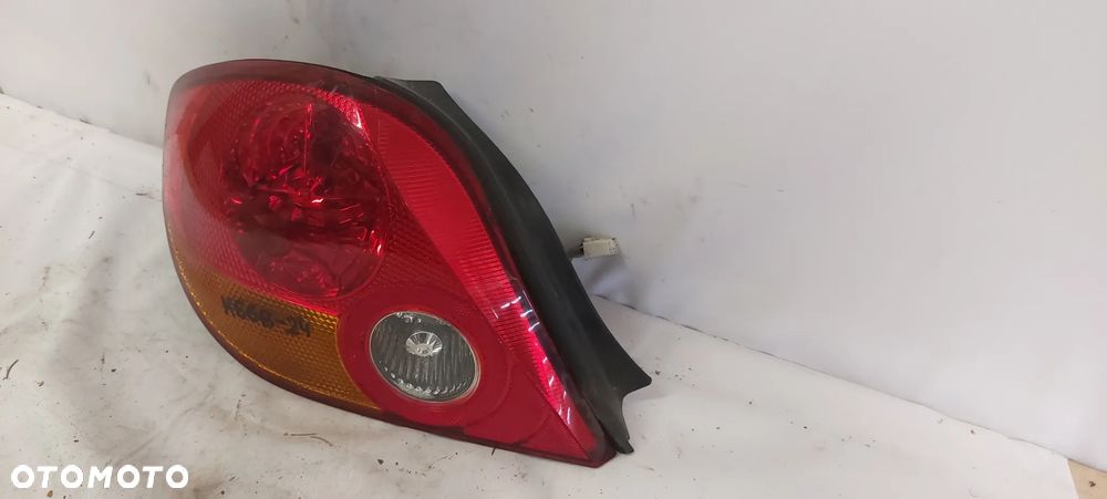.  TYL TYLNA LAMPA LEWA HYUNDAI COUPE 2 - 2
