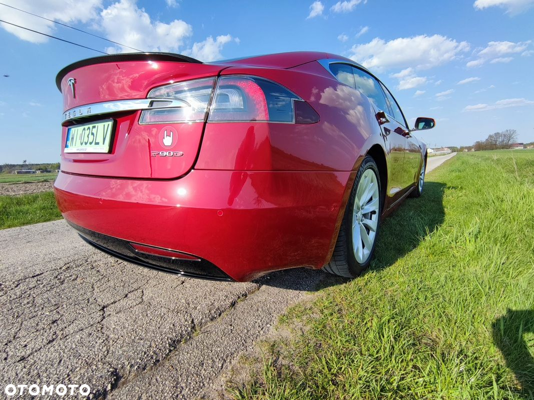 Tesla Model S Performance - 5