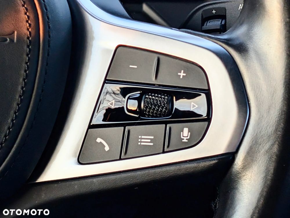 BMW Seria 1 118i Sport Line - 17