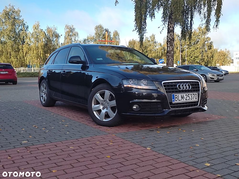 Audi A4 Avant - 1