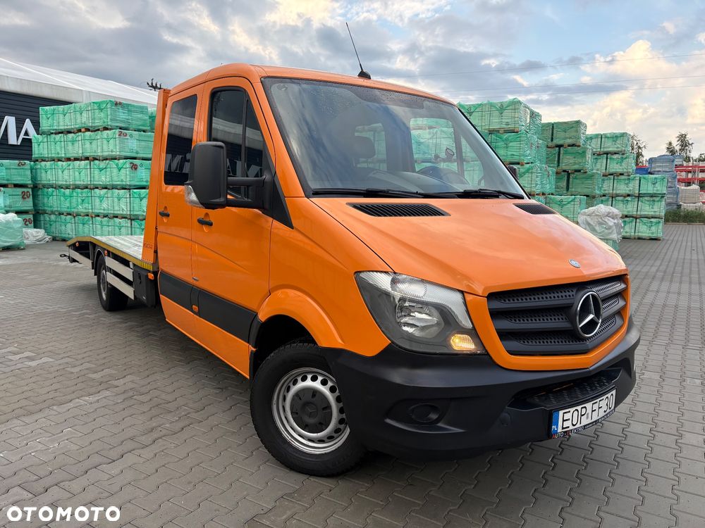 Mercedes-Benz Sprinter - 10