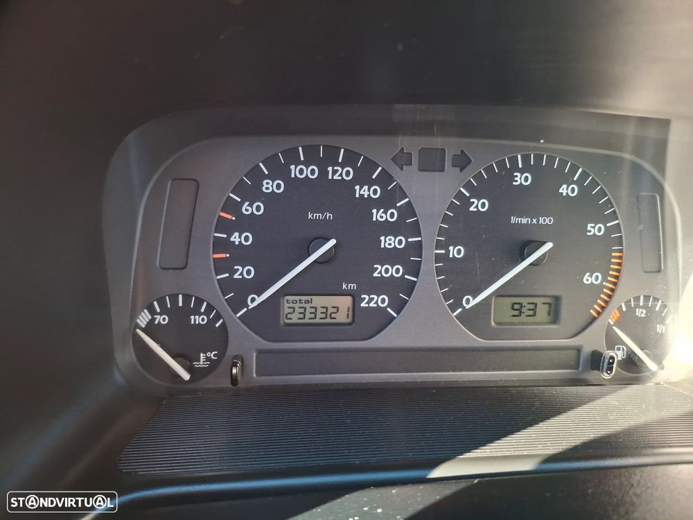 VW Golf 1.4 CL - 1