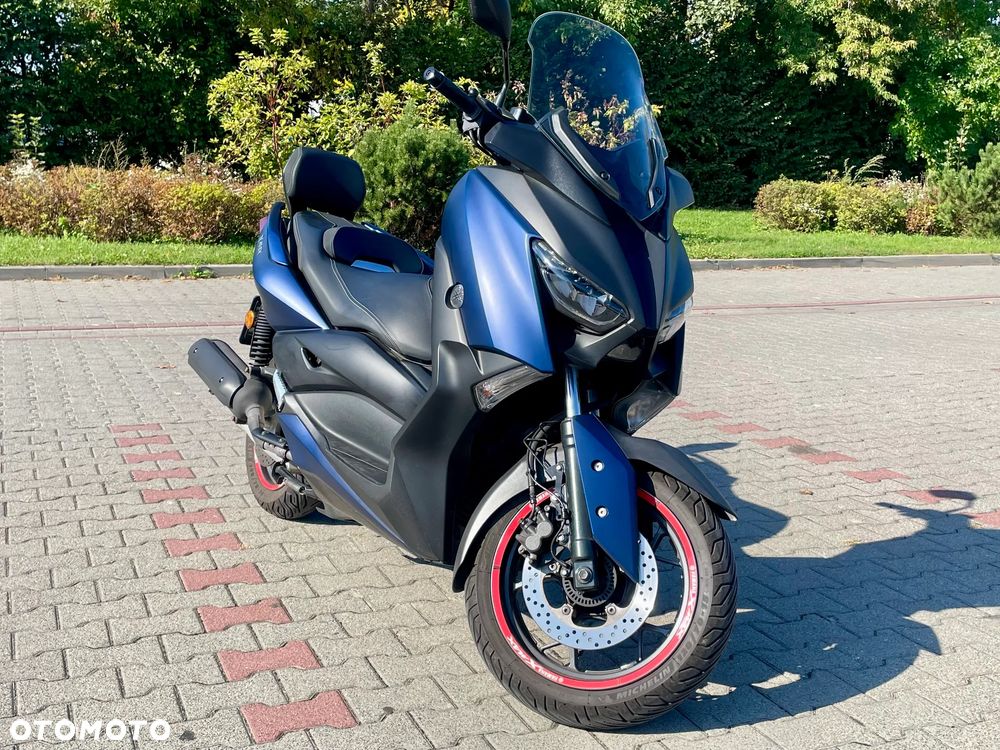 Yamaha X-max
