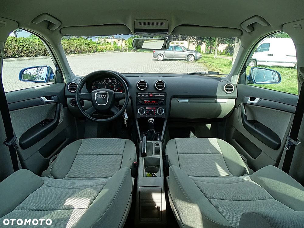 Audi A3 Sportback 1.9 TDI Ambiente - 35