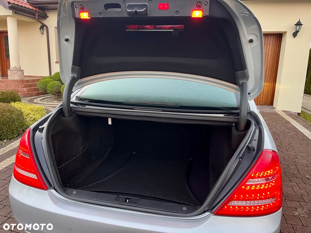 Mercedes-Benz Klasa S 350 CDI 4Matic DPF 7G-TRONIC BlueEFFICIENCY - 35